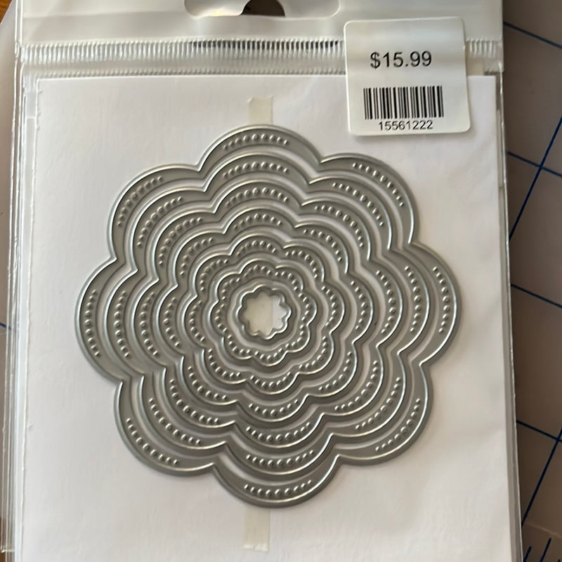 7pc Flower Layer Die