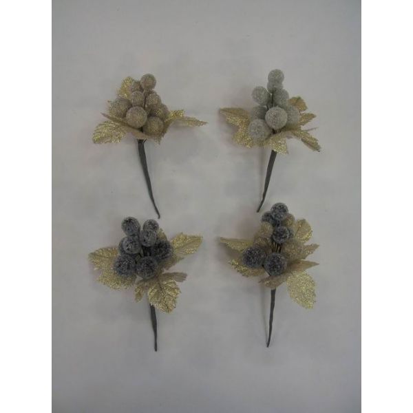 Berry Cluster iced w/gold leaved
